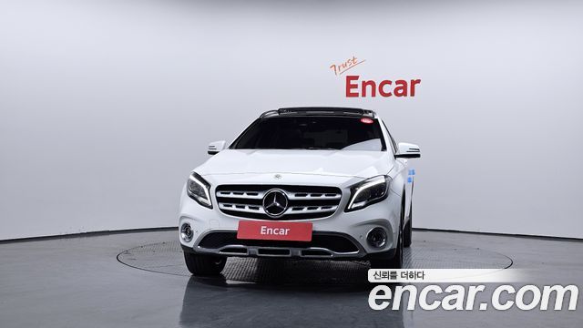 Mercedes-Benz GLA-Class 2019 — photo 3