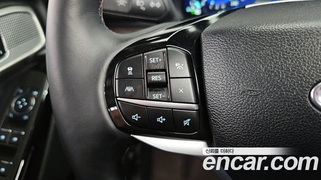 Ford Explorer 2023 — photo 20