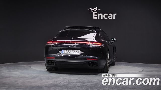 Porsche Panamera 2023 — photo 4