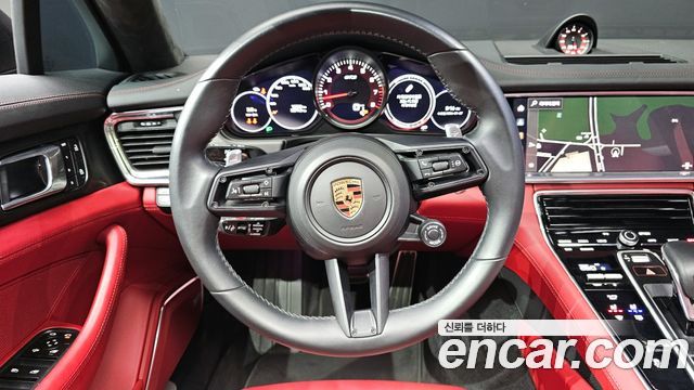 Porsche Panamera 2023 — photo 13