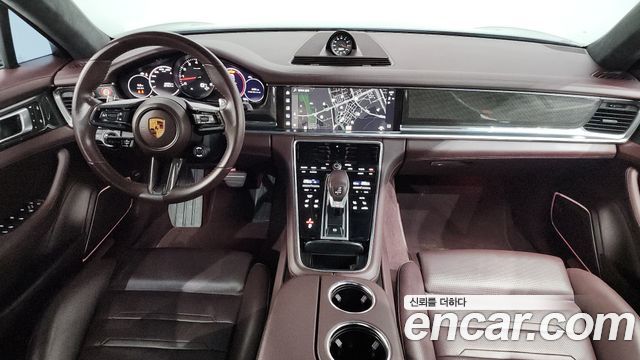 Porsche Panamera 2022 — photo 7
