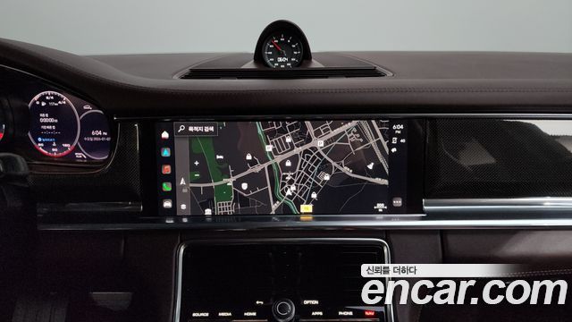 Porsche Panamera 2022 — photo 14