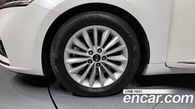 Kia K7 2018 — photo 5
