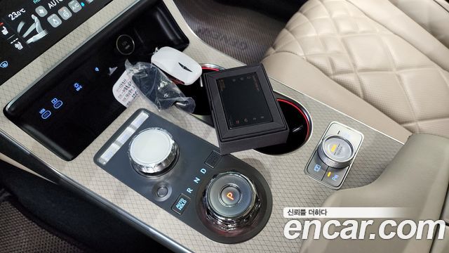 Genesis GV80 2024 — photo 9