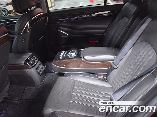 Genesis EQ900 2018 — photo 10