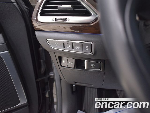 Genesis EQ900 2018 — photo 14