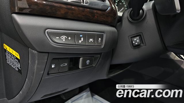 Genesis EQ900 2018 — photo 16