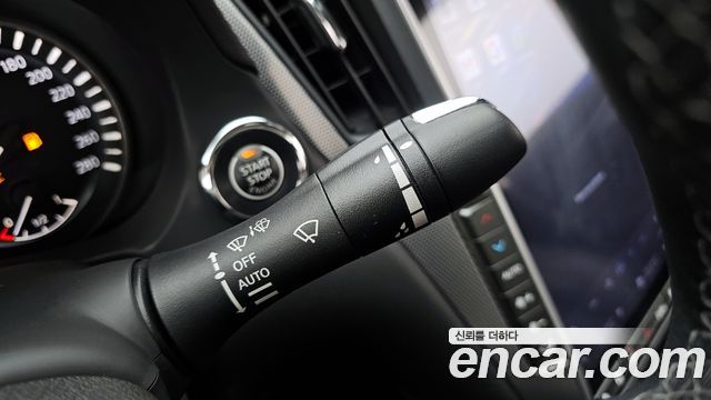 Infiniti Q50 2020 — photo 17