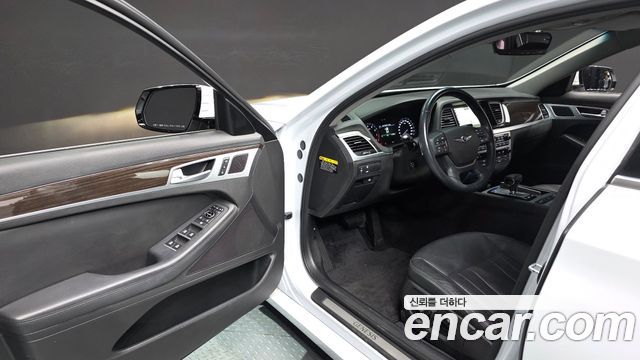 Genesis G80 2017 — photo 11