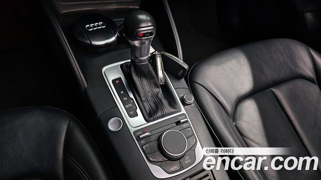 Audi A3 2015 — photo 9