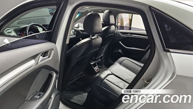 Audi A3 2015 — photo 11