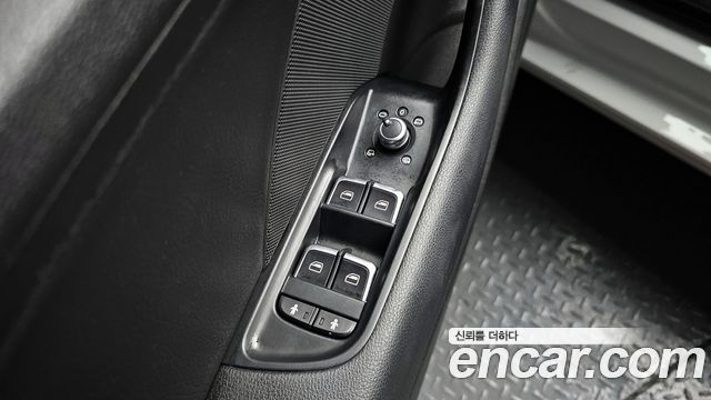 Audi A3 2015 — photo 14