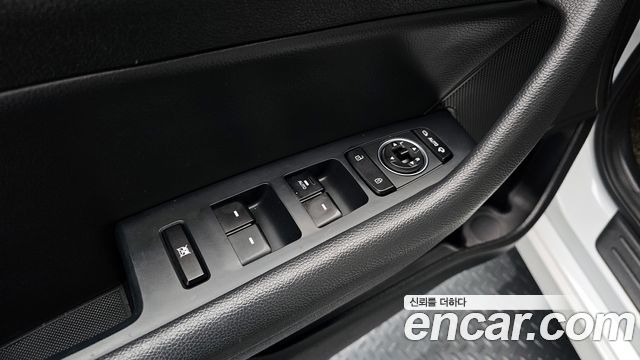 Hyundai Sonata 2019 — photo 18