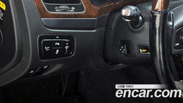 Hyundai Equus 2013 — photo 14