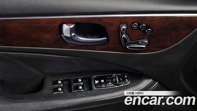 Hyundai Equus 2013 — photo 19