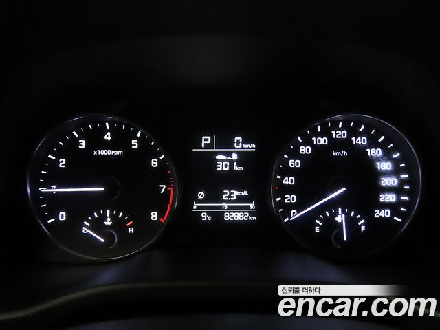 Hyundai AVANTE 2016 — photo 9
