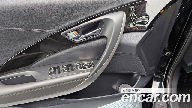 Hyundai Grandeur 2013 — photo 17