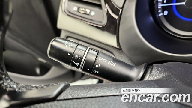 Hyundai Grandeur 2013 — photo 18
