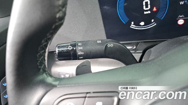 Hyundai Kona 2023 — photo 15