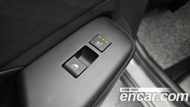 Hyundai Kona 2023 — photo 19