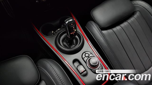 Mini Countryman 2022 — photo 9
