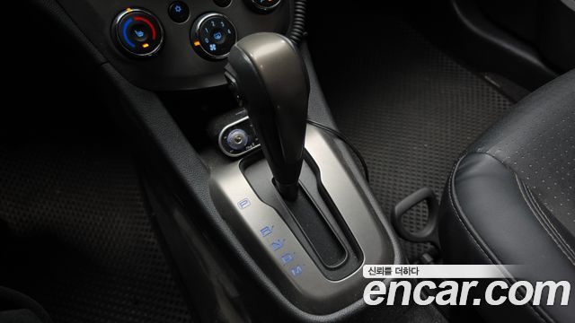 Chevrolet Korea Aveo 2012 — photo 9