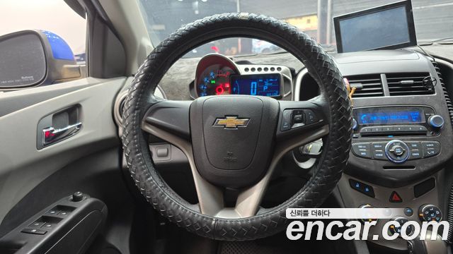 Chevrolet Korea Aveo 2012 — photo 14