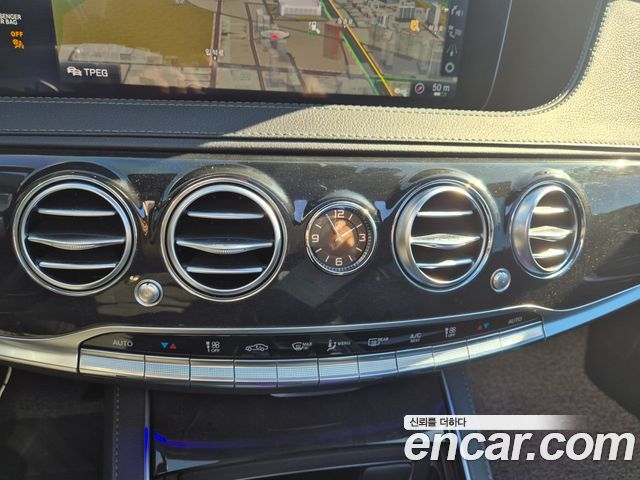 Mercedes-Benz S-Class 2019 — photo 15