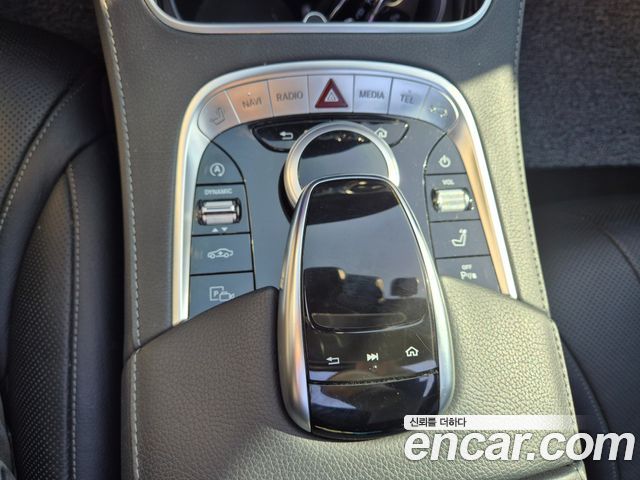 Mercedes-Benz S-Class 2019 — photo 16