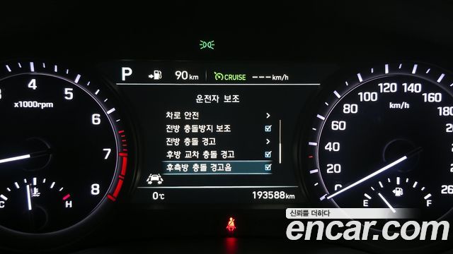 Genesis G80 2018 — photo 8