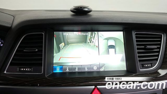 Genesis G80 2018 — photo 16
