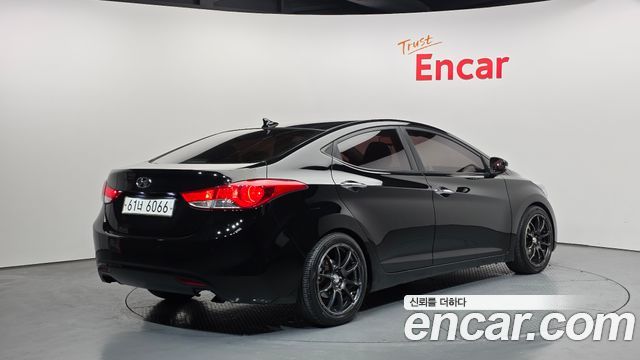 Hyundai AVANTE 2011 — photo 2