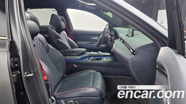 Genesis GV70 2021 — photo 10
