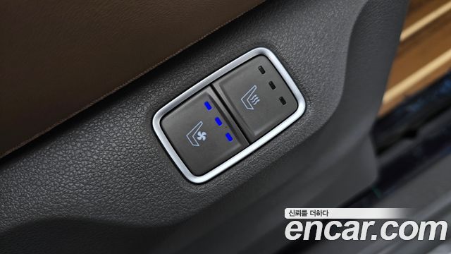 Hyundai Staria 2023 — photo 19