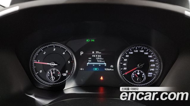 Hyundai Santafe 2021 — photo 8