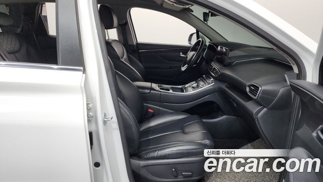 Hyundai Santafe 2021 — photo 11