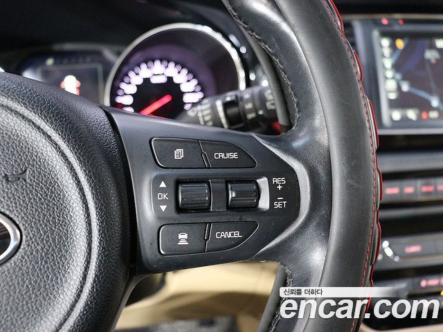 Kia Canival 2017 — photo 12