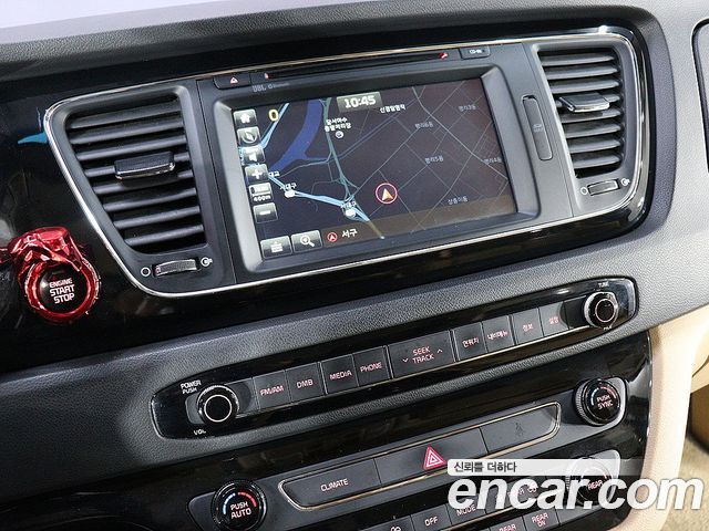 Kia Canival 2017 — photo 13