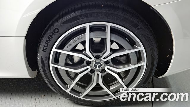 Mercedes-Benz E-Class 2022 — photo 5