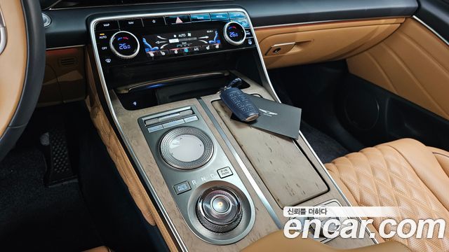 Genesis GV80 2022 — photo 9