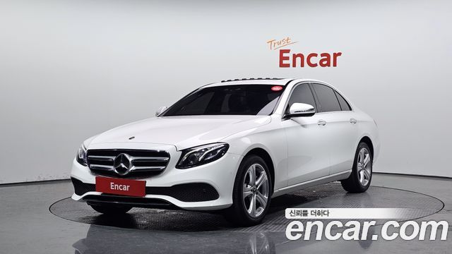 Mercedes-Benz E-Class 2018 — photo 1