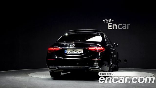 Mercedes-Benz S-Class 2022 — photo 4