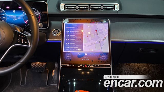 Mercedes-Benz S-Class 2022 — photo 14