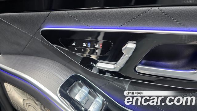 Mercedes-Benz S-Class 2022 — photo 19