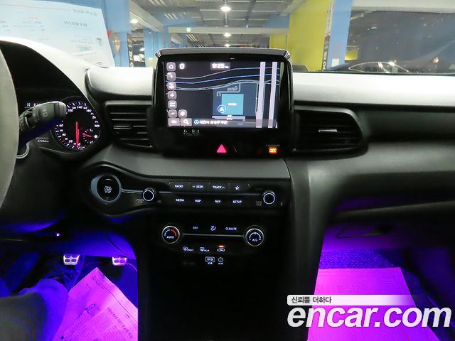 Hyundai Veloster 2020 — photo 7