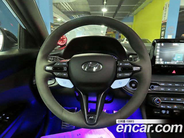 Hyundai Veloster 2020 — photo 10