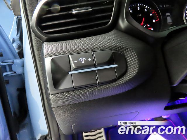 Hyundai Veloster 2020 — photo 18