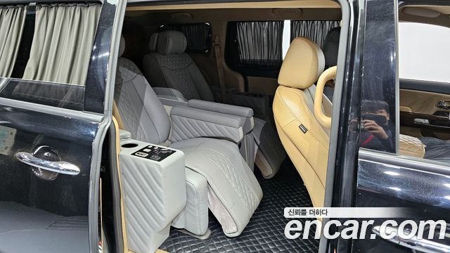 Kia Canival 2016 — photo 12