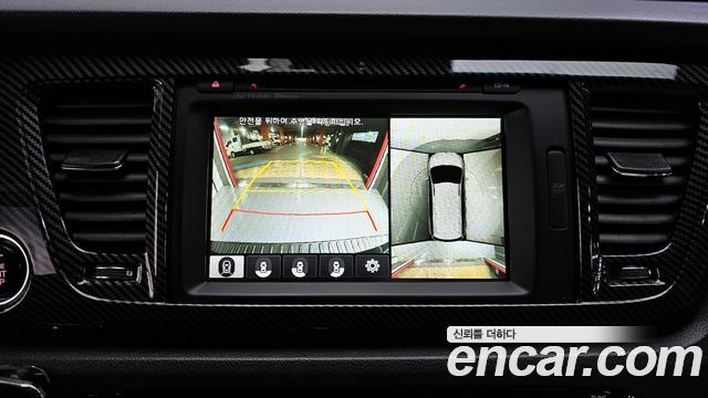 Kia Canival 2016 — photo 15