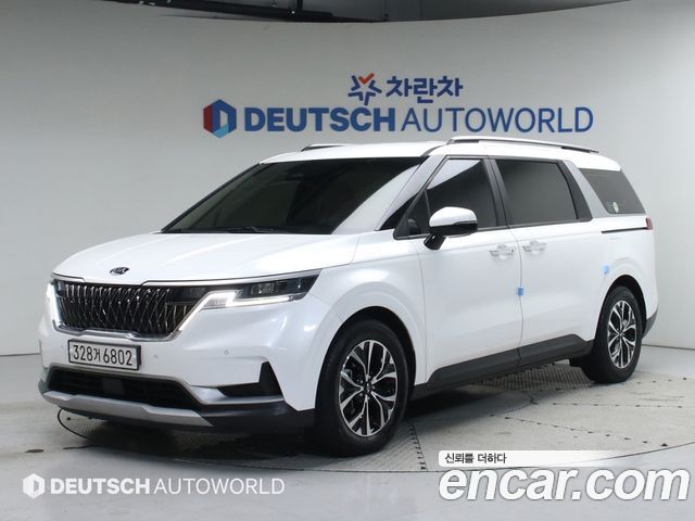 Kia Canival 2021 — photo 1